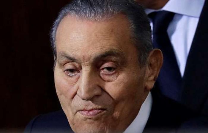 سياسة : مبارك يفقد القدرة على النطق