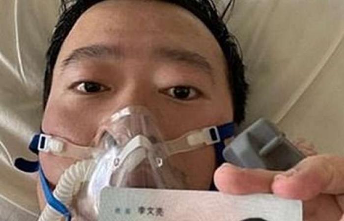 أخبار العالم : مستشفى ووهان يعلن وفاة الطبيب الصيني مكتشف "كورونا"