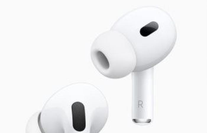 أخبار التكنولوجيا : أبل تطرح تحديث جديد للجيل الثاني من AirPods Pro.. اعرف مميزاته