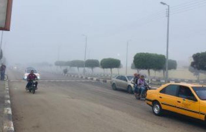 أخبا العالم : اعرف خطوات تحميك من حوادث الطرق بسبب الشبورة الكثيفة