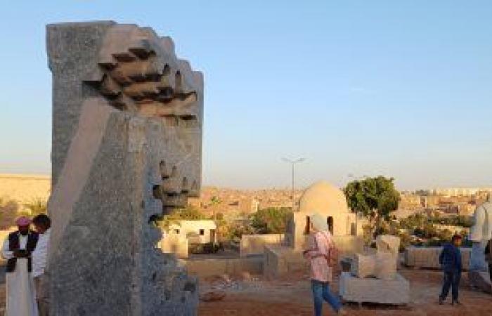 محافظات : شاهد الأعمال الفنية بختام مهرجان سمبوزيوم أسوان الدولى.. فيديو وصور