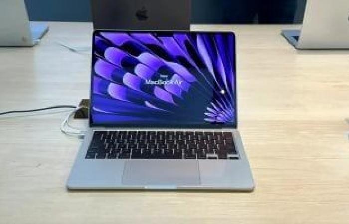 أخبار التكنولوجيا : أبل تكشف عن المميزات التى تجعل M3 MacBook Air المحمول مثالى للسفر