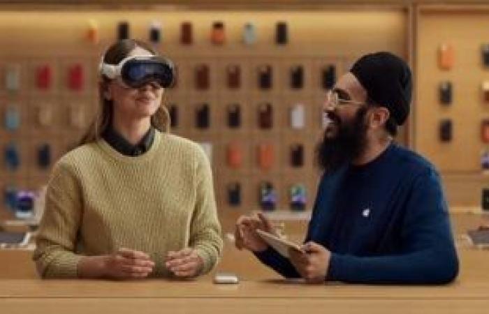 أخبار التكنولوجيا : Apple Vision Pro تتيح المزيد من خيارات التحكم.. اعرف التفاصيل