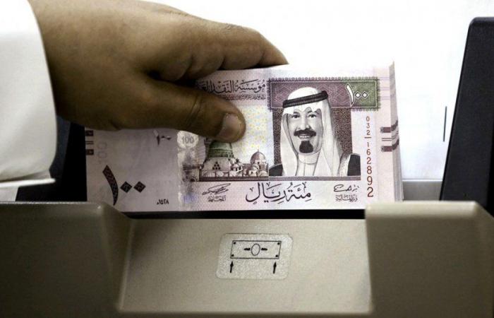 «العملة السعودية بكام».. سعر الريال مقابل الجنيه المصري اليوم الأحد 1-9-2024 في البنوك