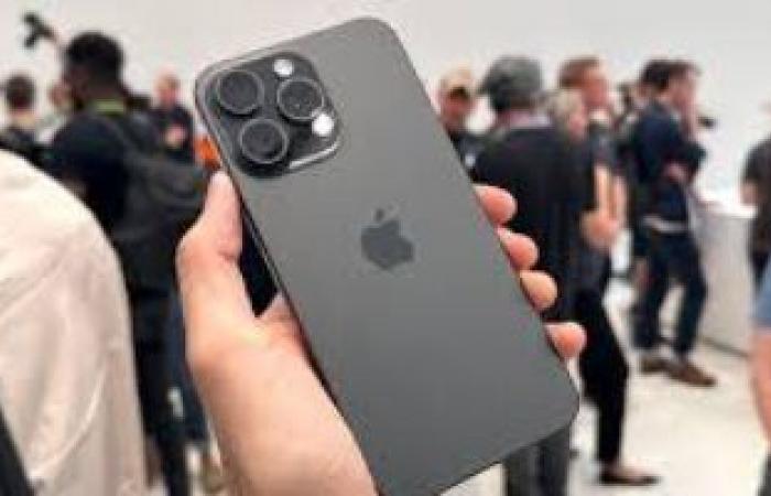 أخبار التكنولوجيا : إيه الفرق؟.. أبرز الاختلافات بين هاتف  iPhone 15 Pro و iPhone 8