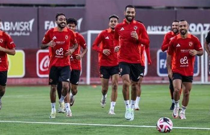 تعرف على معلق مباراة الأهلي وزد اليوم في الدوري المصري