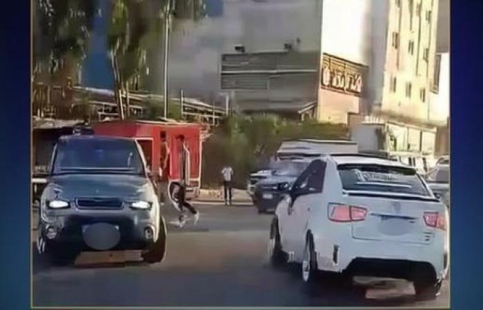 حركات استعراضية على الطريق العام.. القبض على سائقي زفة «فرح المنصورة»