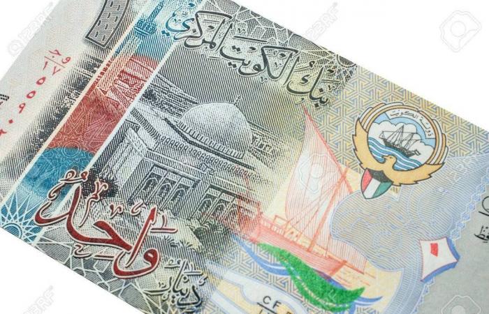 سعر الدينار الكويتي اليوم الجمعة 15 نوفمبر 2024